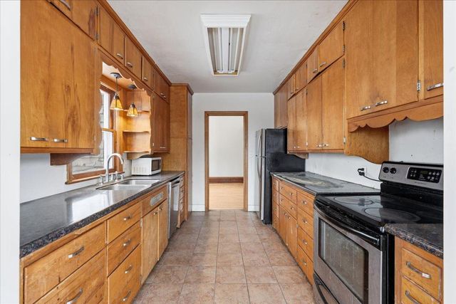 617 3rd Street, Hudson, WI 54016