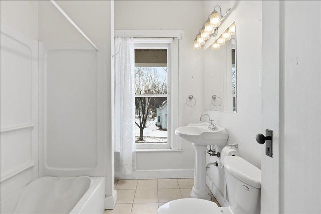 617 3rd Street, Hudson, WI 54016