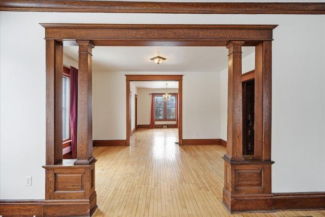 617 3rd Street, Hudson, WI 54016