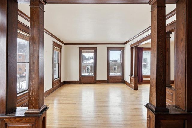 617 3rd Street, Hudson, WI 54016