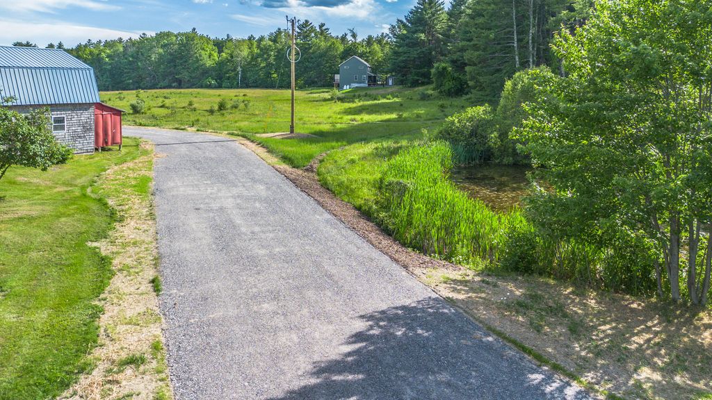 12 Bumblebee Road, Gorham, ME 04038 — photo 4