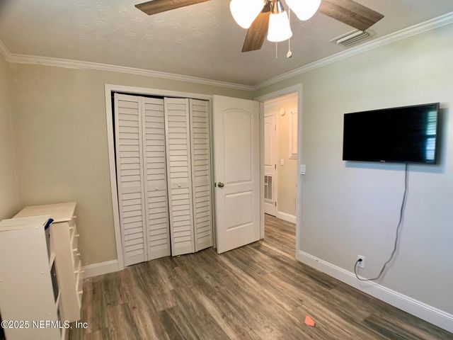 435 SIGSBEE Road, Orange Park, FL 32073