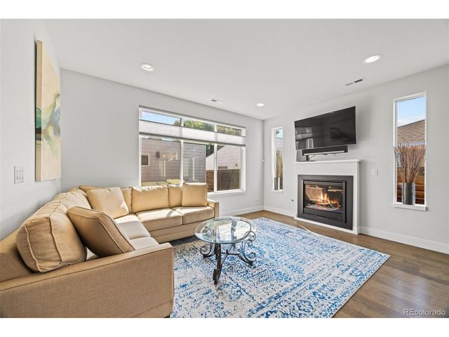 1568 Wolff St, Denver, CO 80204