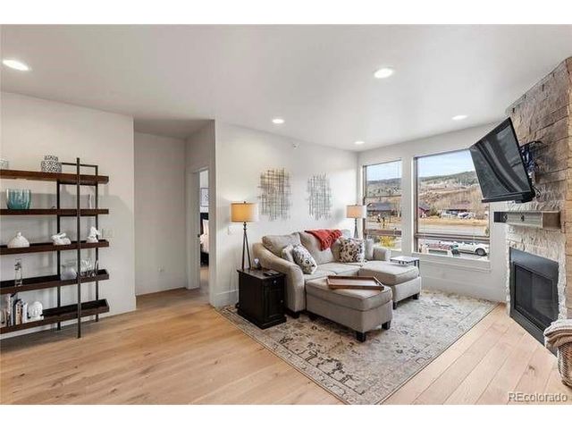 1070 Blue River Pkwy 204, Silverthorne, CO 80498