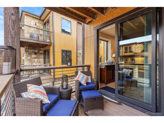 1070 Blue River Pkwy 204, Silverthorne, CO 80498