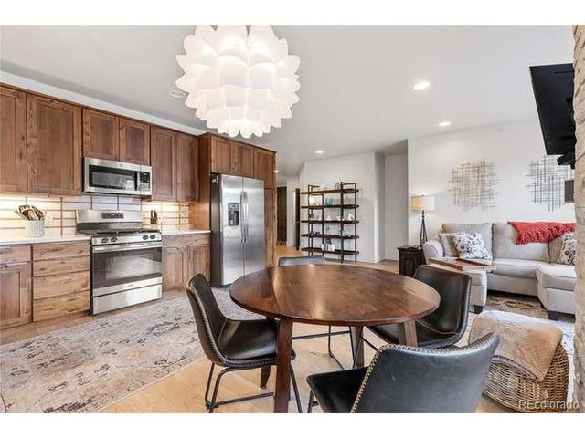 1070 Blue River Pkwy 204, Silverthorne, CO 80498