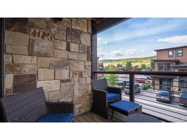 1070 Blue River Pkwy 204, Silverthorne, CO 80498
