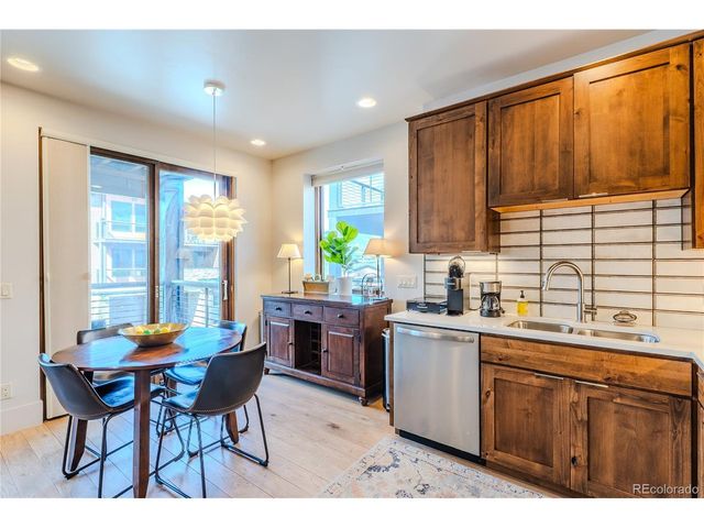 1070 Blue River Pkwy 204, Silverthorne, CO 80498