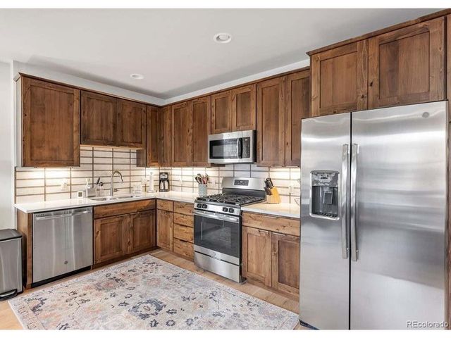 1070 Blue River Pkwy 204, Silverthorne, CO 80498