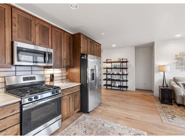 1070 Blue River Pkwy 204, Silverthorne, CO 80498