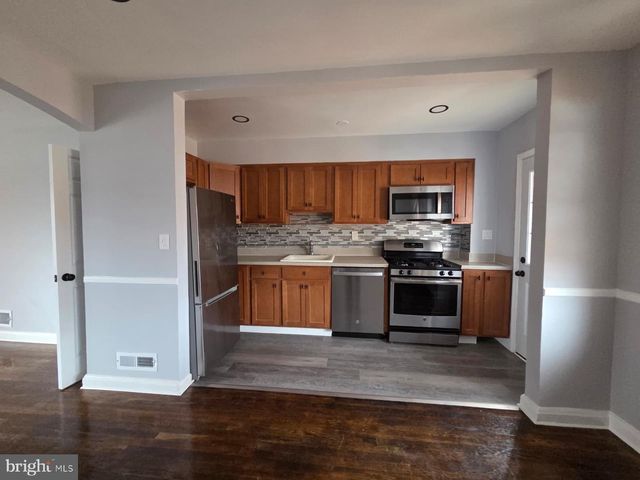 7545 IVES LN, Baltimore, MD 21222