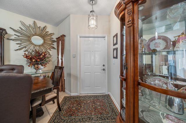 6892 Perdido Bay Terrace, Lake Worth, FL 33463