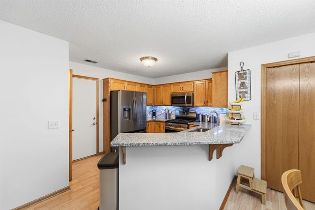 1328 128th Avenue NE, Blaine, MN 55434