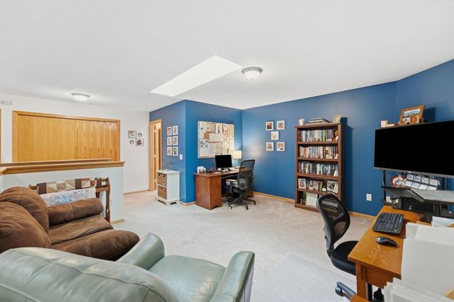 1328 128th Avenue NE, Blaine, MN 55434