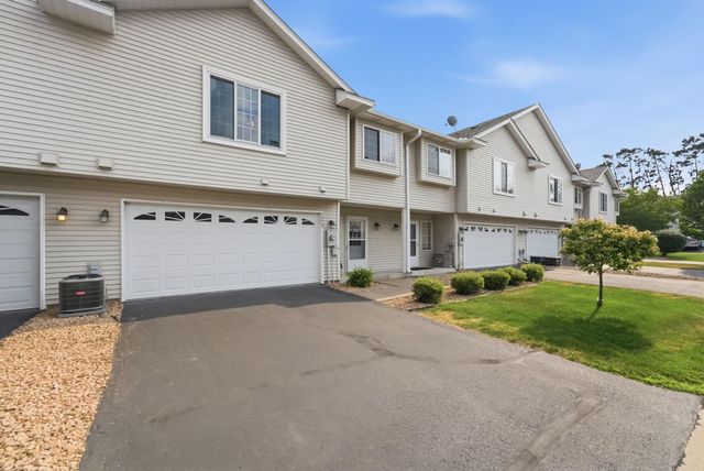 1328 128th Avenue NE, Blaine, MN 55434