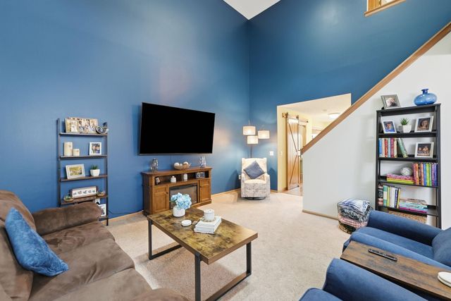 1328 128th Avenue NE, Blaine, MN 55434