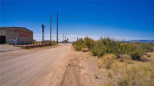 4143 Highway 68, Golden Valley, AZ 86413