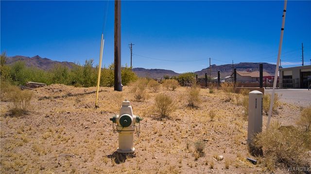 4143 Highway 68, Golden Valley, AZ 86413