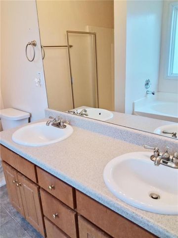 1109 Larkspur Drive, Locust Grove, GA 30248