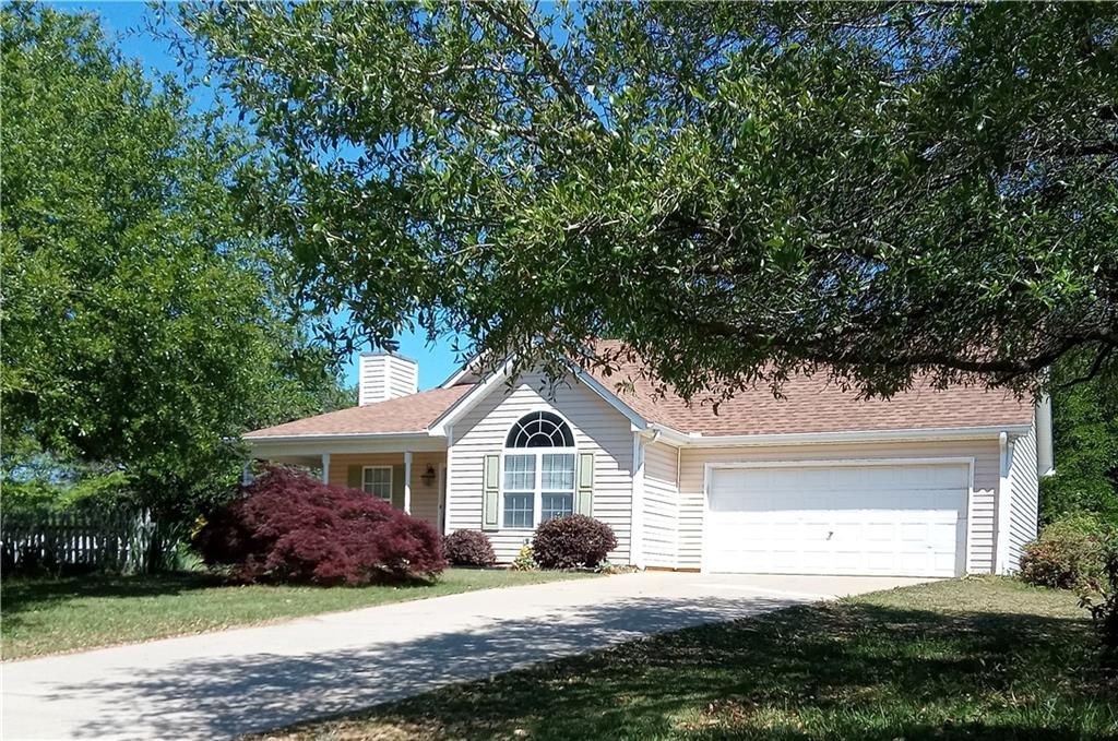 1109 Larkspur Drive, Locust Grove, GA 30248