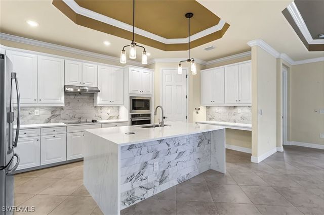 28091 Edenderry CT, Bonita Springs, FL 34135