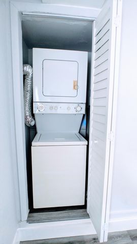 1945 Liberty Street 1, Hollywood, FL 33020
