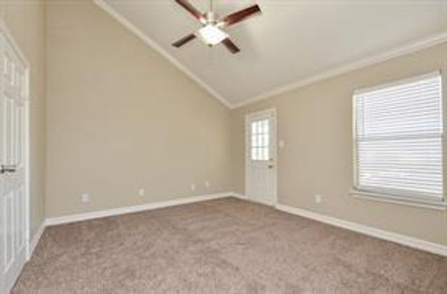 11710 Southlake Drive 22, Houston, TX 77077