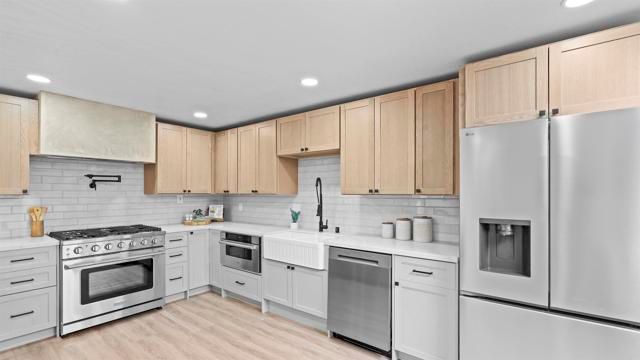 8975 Gramercy Drive, San Diego, CA 92123