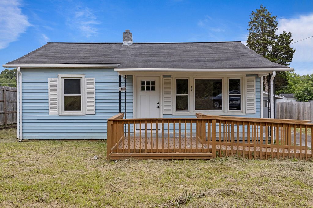 2504 Cecelia Avenue, Maryville, TN 37804