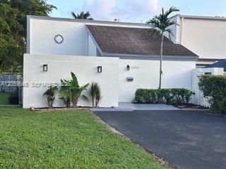 12300 SW 18 TE 0, Miami, FL 33175
