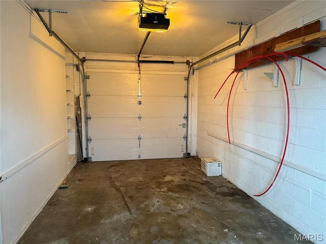 8775 Darnell Place, Jennings, MO 63136