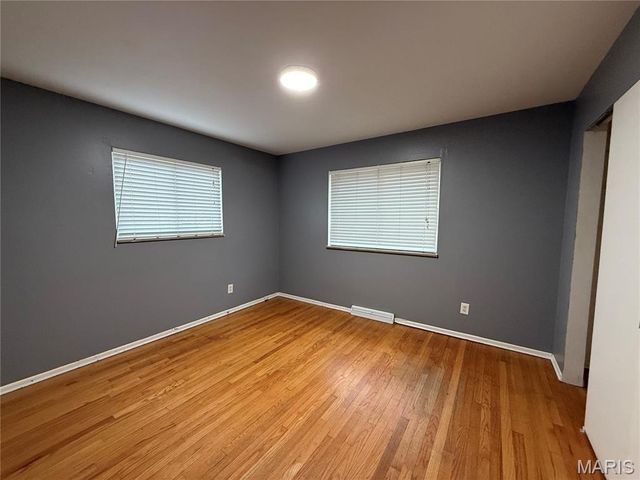 8775 Darnell Place, Jennings, MO 63136