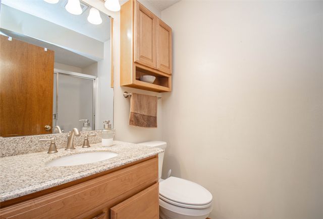 7090 Hickory Lane, Urbandale, IA 50322