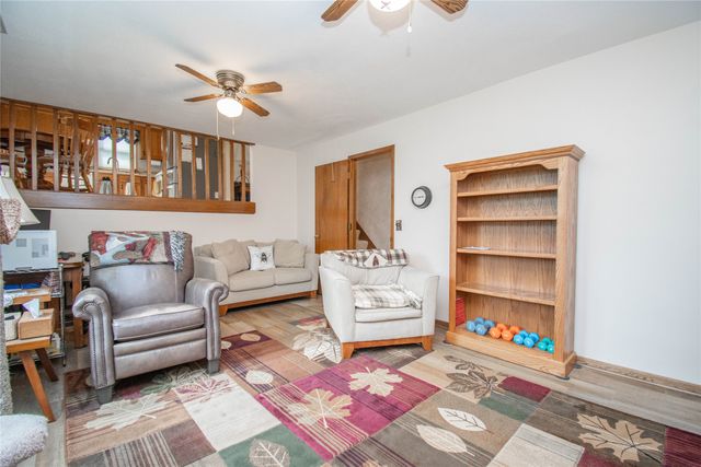 7090 Hickory Lane, Urbandale, IA 50322