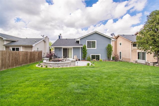 7090 Hickory Lane, Urbandale, IA 50322
