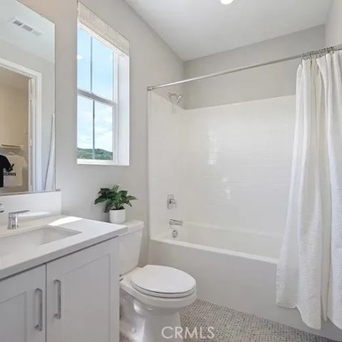 29755 Camino La Cumbre, Valencia, CA 91354