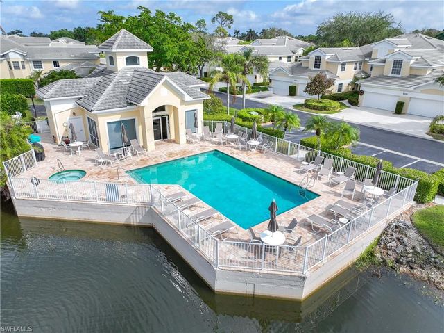 8580 Mystic Greens WAY # 602, Naples, FL 34113