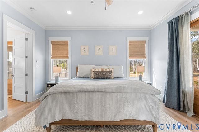 147 Galway Bay Ln, Kilmarnock, VA 22482