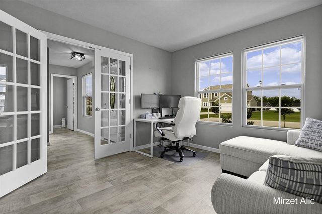 8748 Prairie Stone Drive, Byron Center, MI 49315