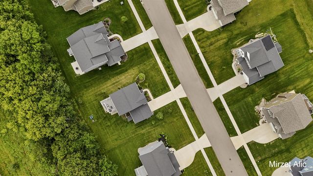 8748 Prairie Stone Drive, Byron Center, MI 49315