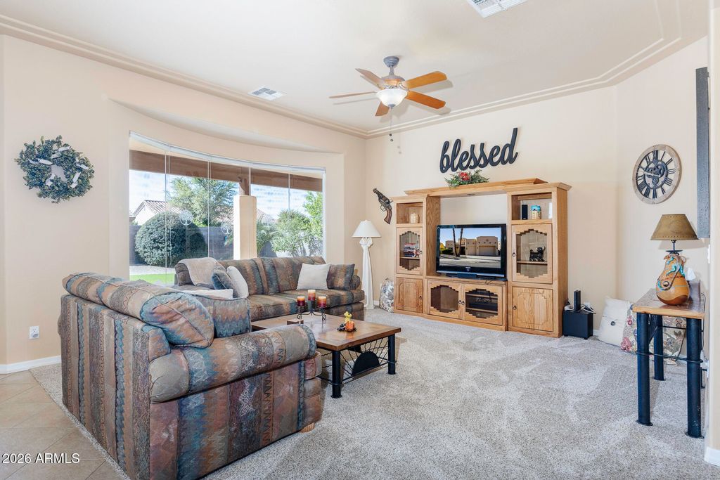 Image 14 of property listing at 923 W CROOKED STICK Drive, Casa Grande, AZ 85122