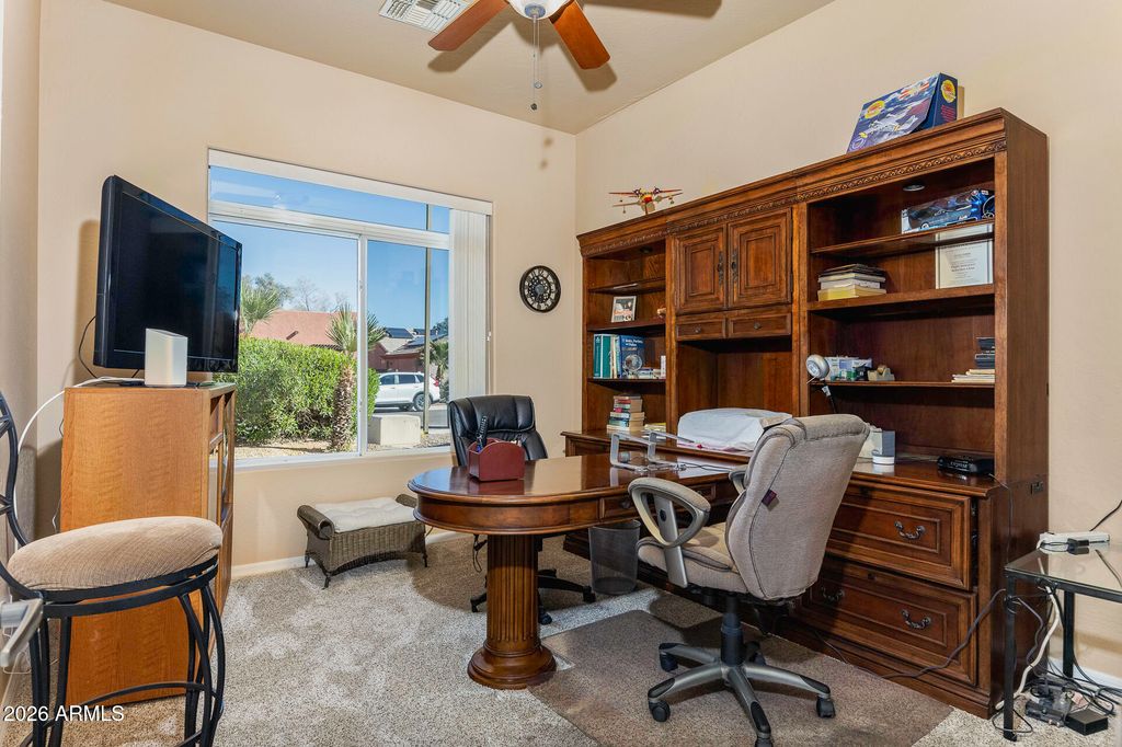 Image 26 of property listing at 923 W CROOKED STICK Drive, Casa Grande, AZ 85122