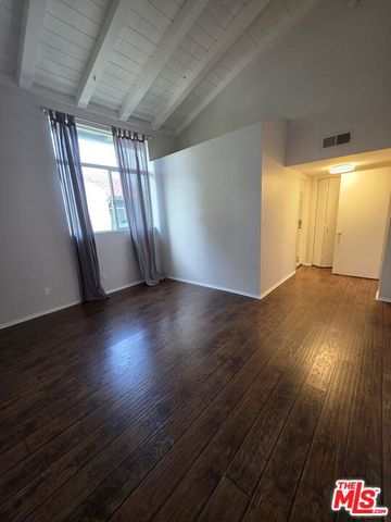 4866 Mcconnell Avenue, Los Angeles, CA 90066