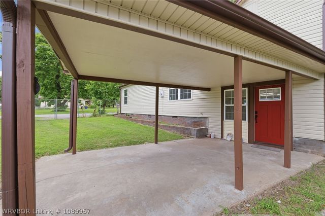 2400 Birnie Avenue, Fort Smith, AR 72904