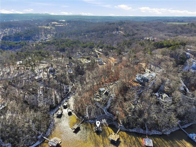 681 Chestatee Point, Dawsonville, GA 30534