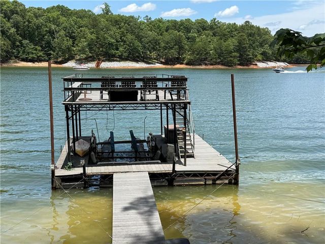681 Chestatee Point, Dawsonville, GA 30534