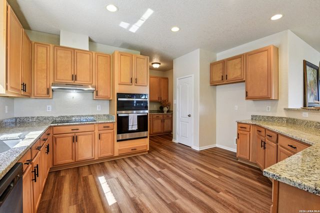 530 Mesa Loop, San Antonio, TX 78258