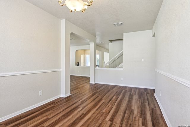 530 Mesa Loop, San Antonio, TX 78258