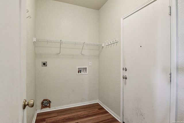 530 Mesa Loop, San Antonio, TX 78258