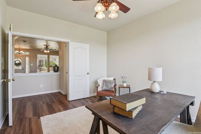 530 Mesa Loop, San Antonio, TX 78258